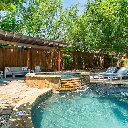 Sunset House - Luxury Pool And Hot Tub Retreat Villa Dallas Exteriör bild