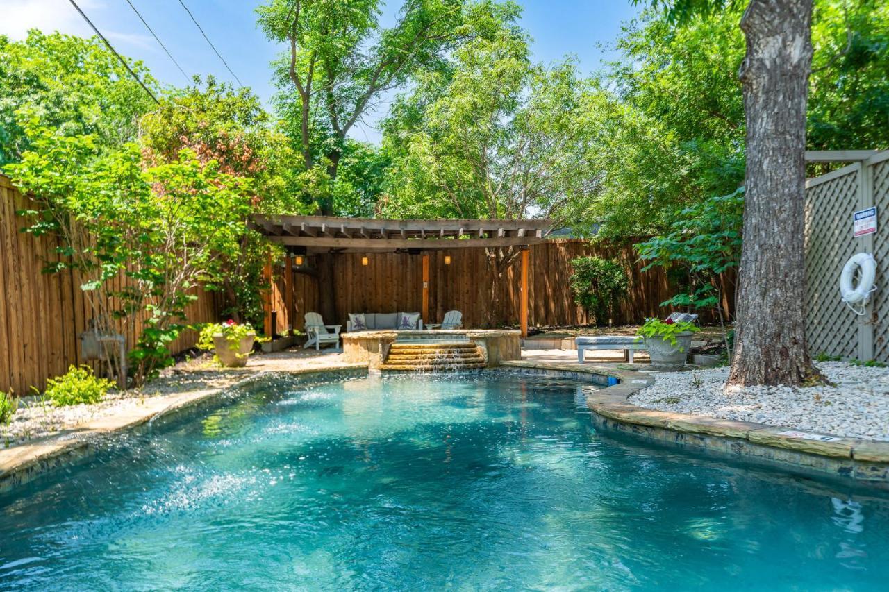 Sunset House - Luxury Pool And Hot Tub Retreat Villa Dallas Exteriör bild